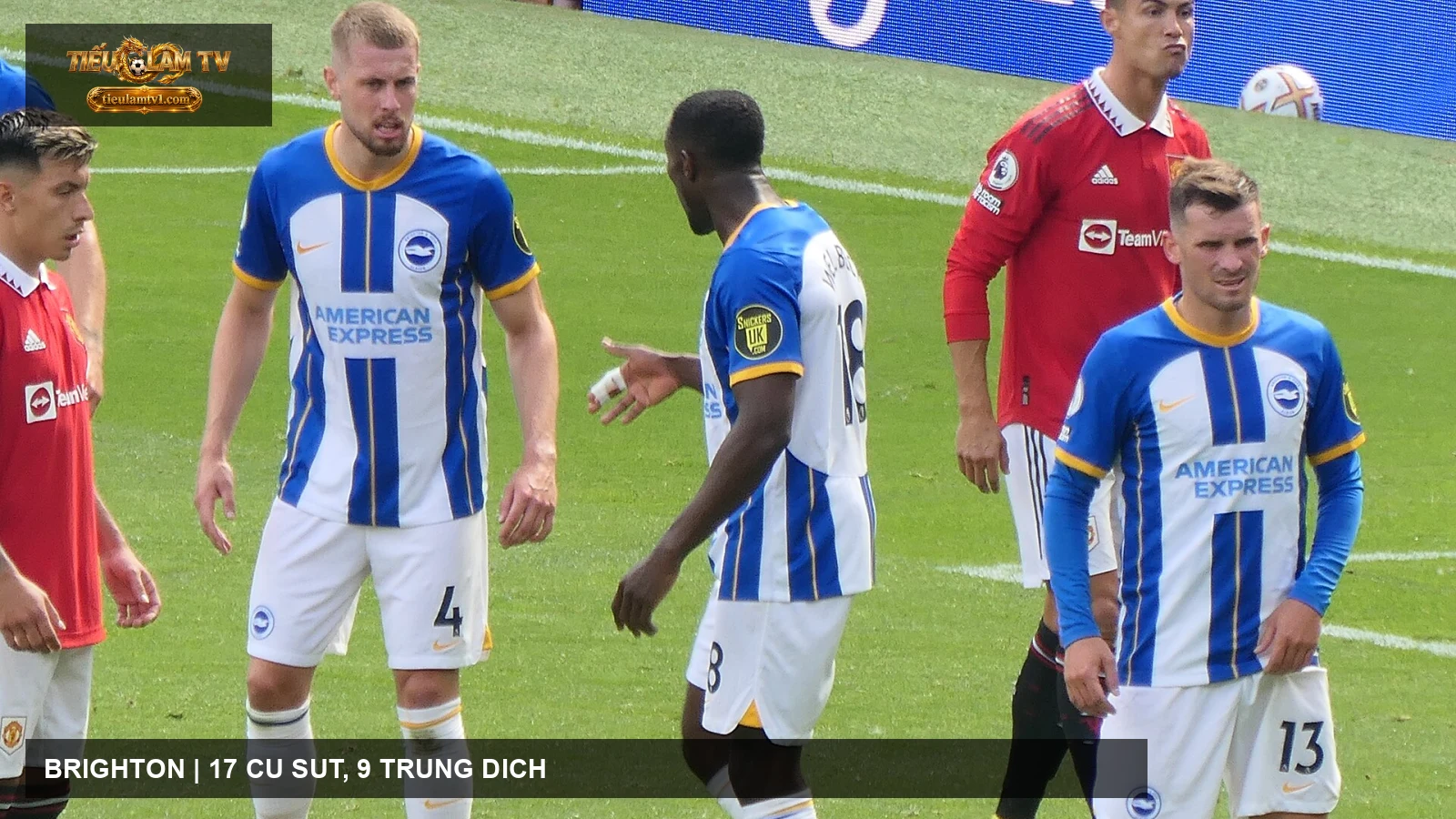 Brighton thi đấu tại Old Trafford trong ảnh tư liệu năm 2022