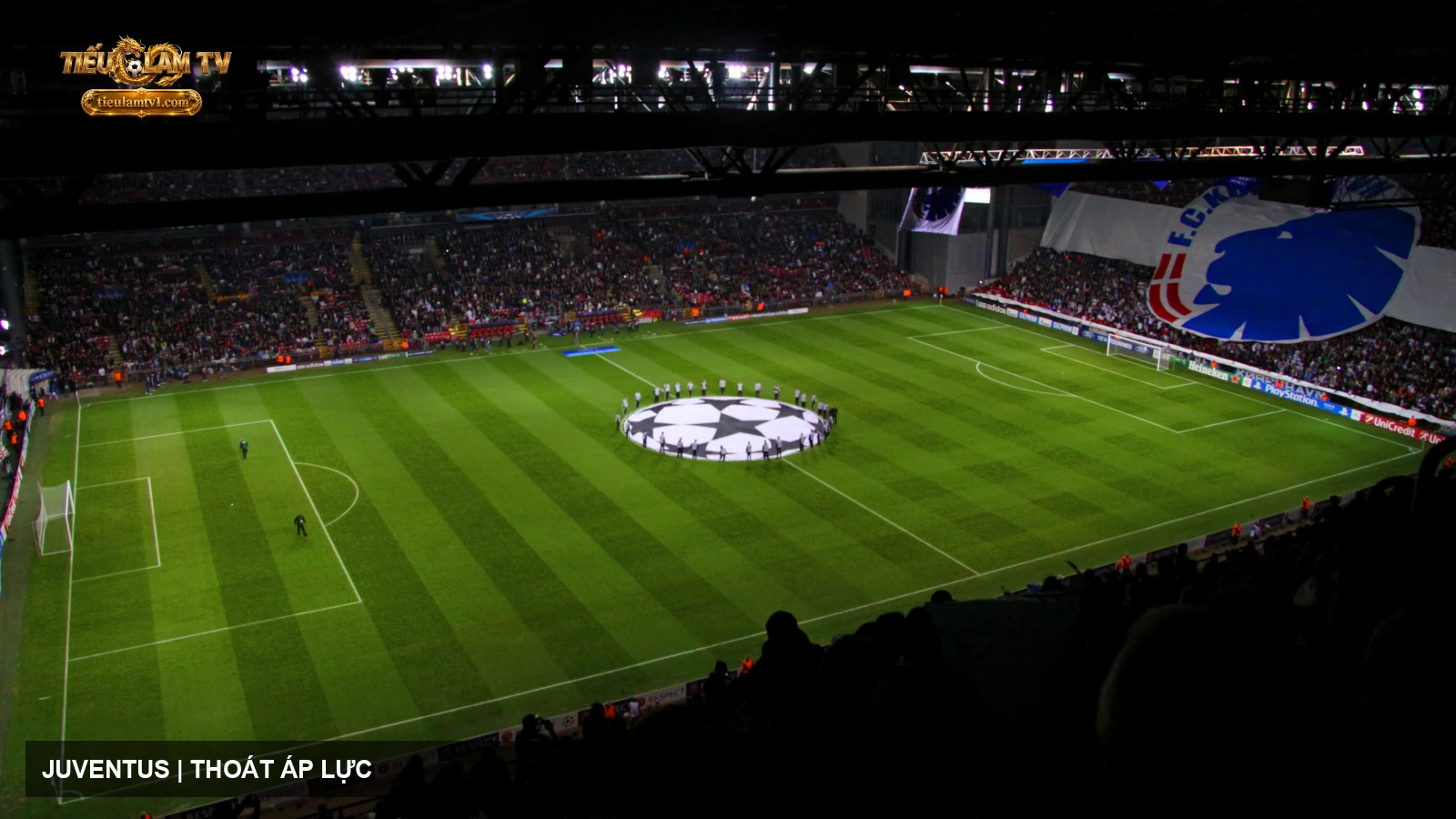 Juventus thi đấu tại Champions League