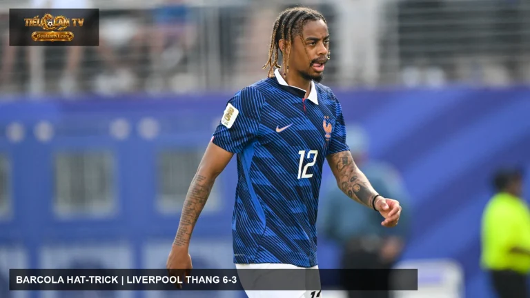 Bradley Barcola, người lập hat-trick cho Liverpool trước LASK